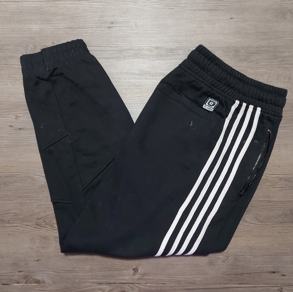 Men's Black Tracksuit - Picture 2 of 2